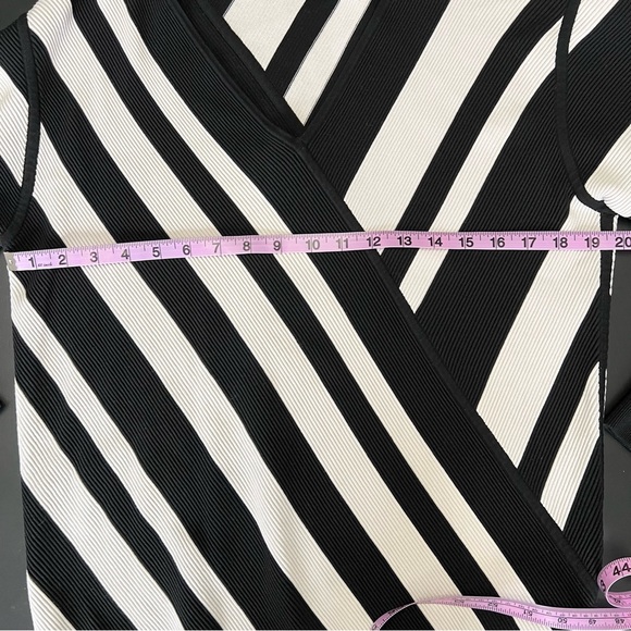 Jason Wu GREY Collection Oversized V-Neck Sweater Striped Size S - Picture 9 of 10